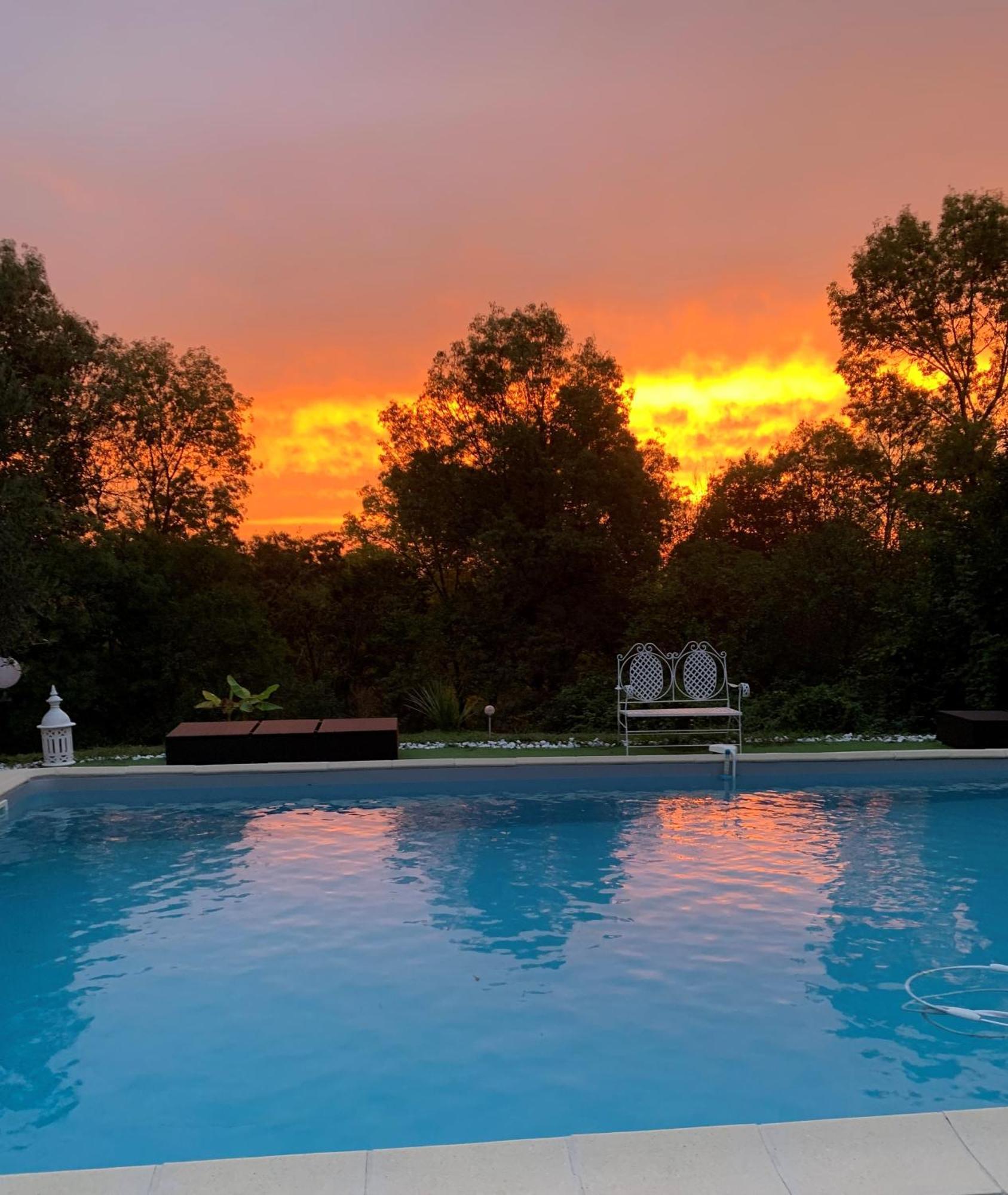 Le Pigeonnier Villa Le Verdier  Екстериор снимка
